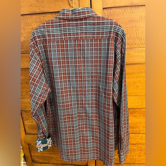 Classic Fit Plaid Flip Cuff Embroidered Button-Up | Robert Graham | Men’s Large - Picture 6 of 17